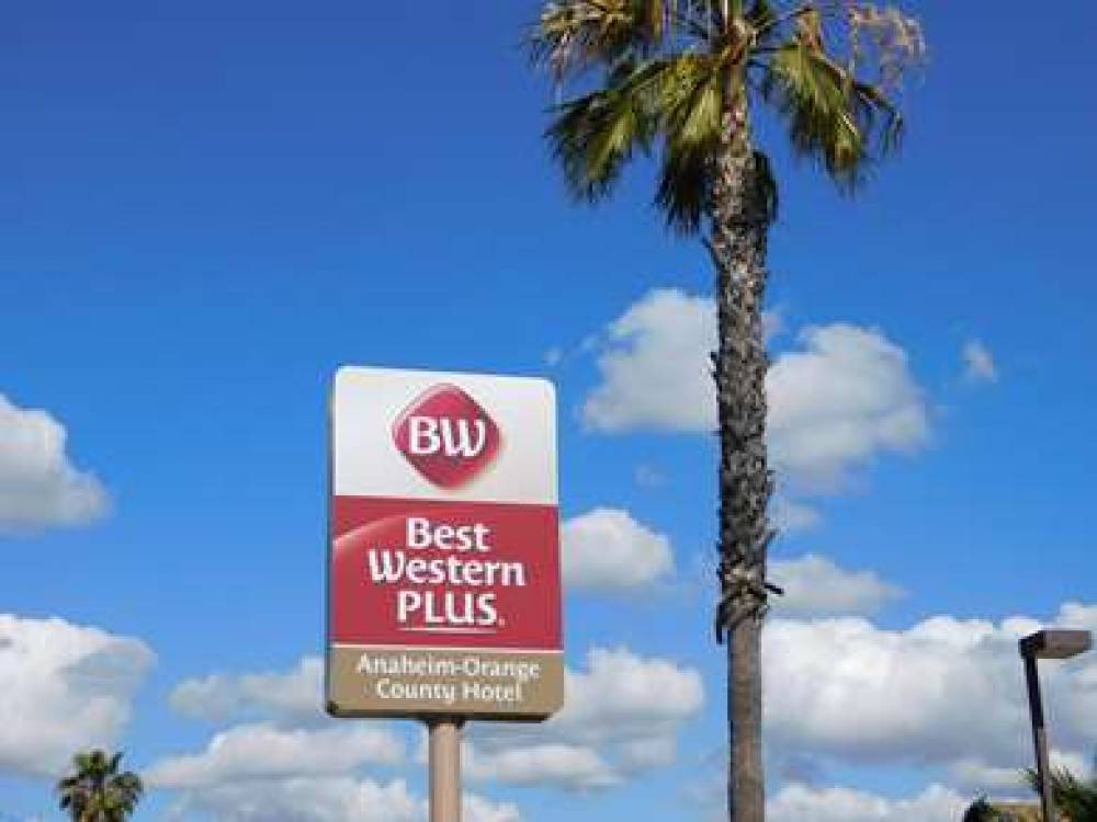 Best Western Plus Anaheim Orange County Hotel 2