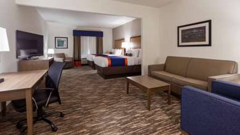 Best Western Plus Ardmore Inn & Suites 2