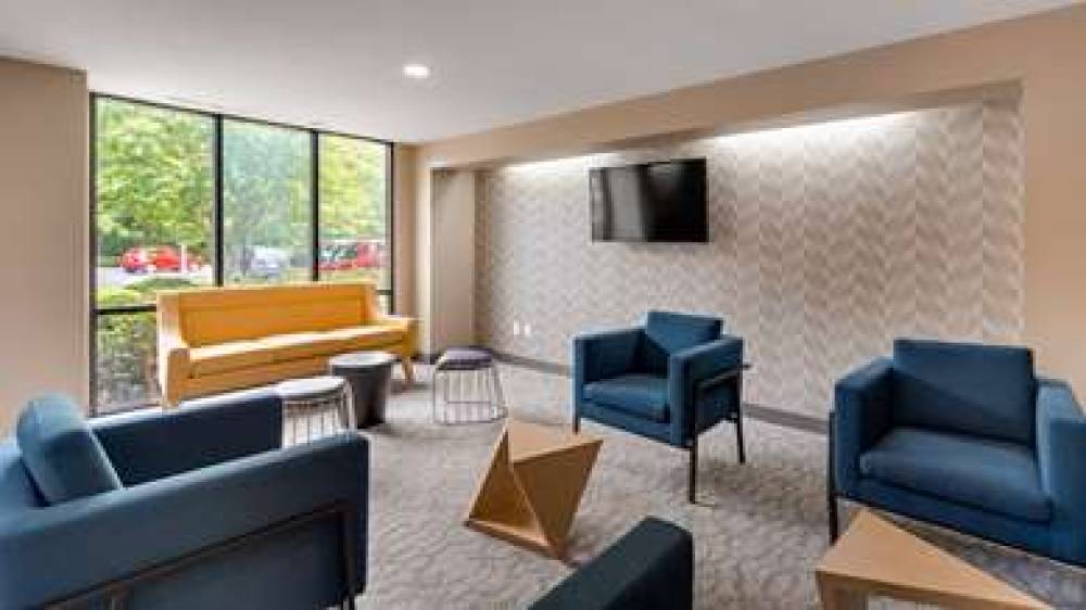 Best Western Plus Augusta North Inn & Suites 5