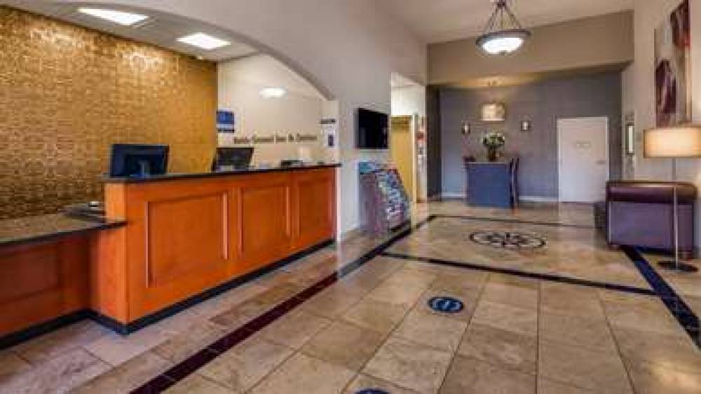 Best Western Plus Battle Ground Inn & Suites 3