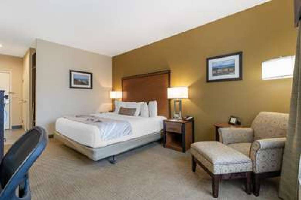 Best Western Plus Bend North 7