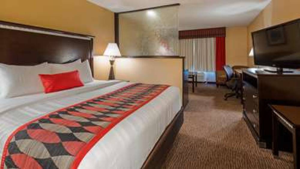 Best Western Plus Bessemer Hotel & Suites 8