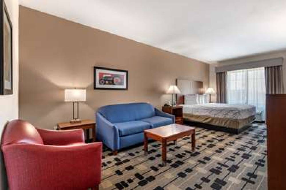 Best Western Plus Big Lake Inn 2