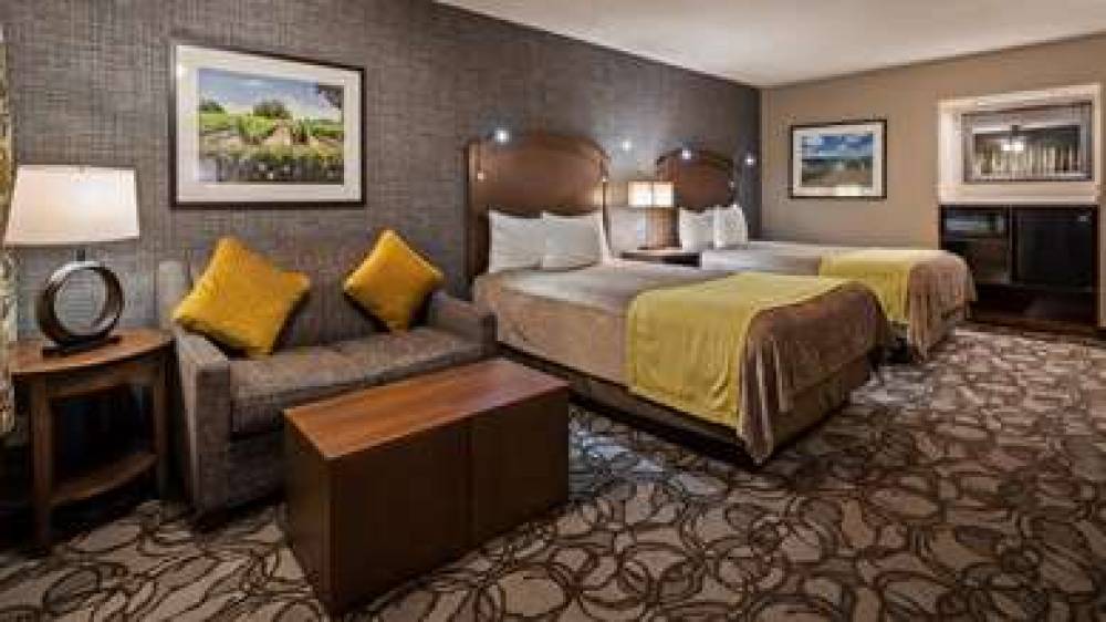 Best Western Plus Black Oak 6