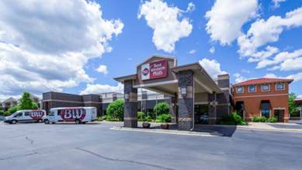 Best Western Plus Bloomington Hotel 2