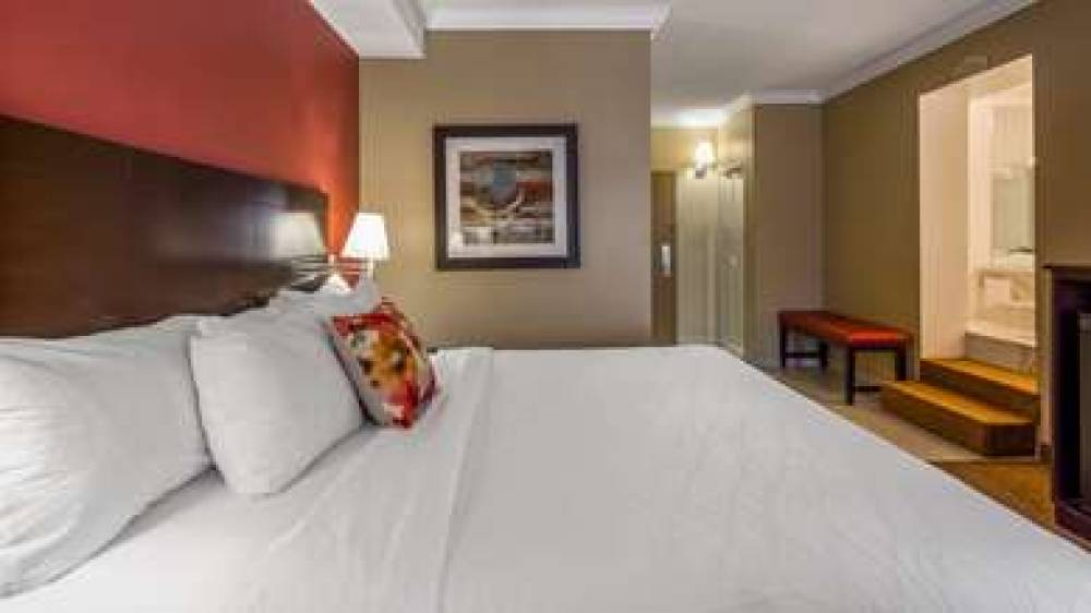 Best Western Plus Bowmanville 8