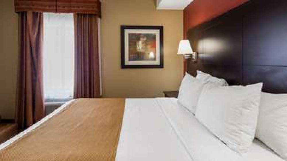 Best Western Plus Bowmanville 10