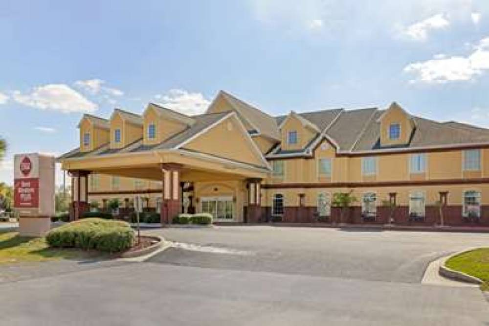 Best Western Plus Bradbury Inn & Suites