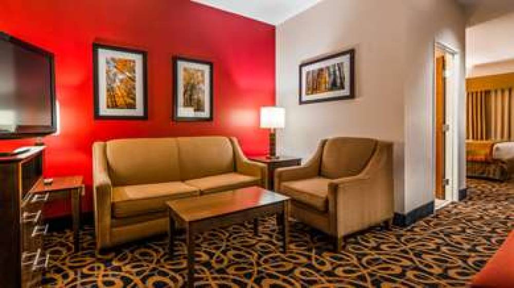 Best Western Plus Brandywine Inn & Suites 10