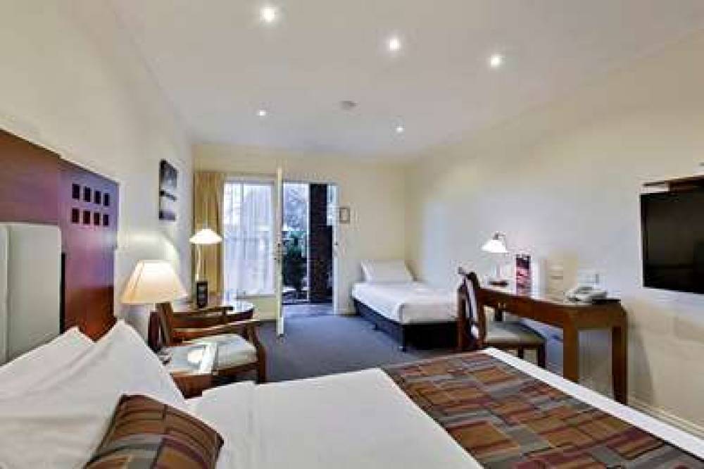 Best Western Plus Buckingham International 2