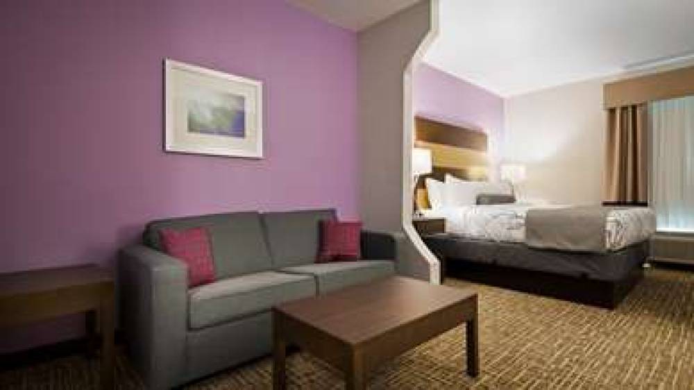 Best Western Plus Buda Austin Inn & Suites 4