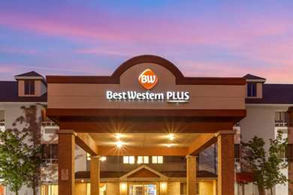 Best Western Plus Burlington Inn & Suites