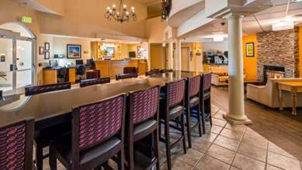 Best Western Plus Caldwell Inn & Suites 9