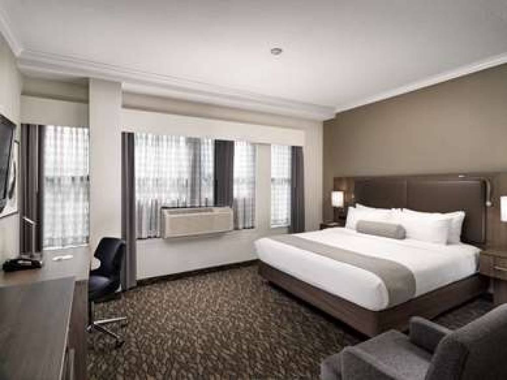 Best Western Plus Carlton Plaza Hotel 3