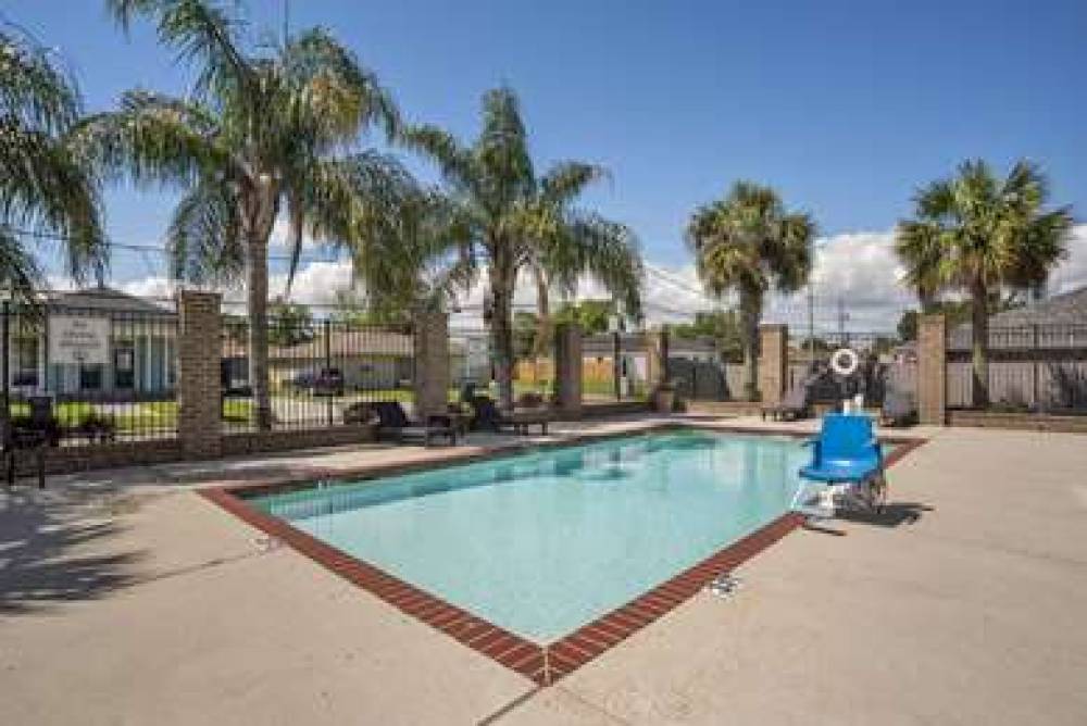 Best Western Plus Chalmette Hotel 6