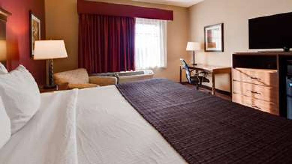 Best Western Plus Chandler Hotel & Suites 7