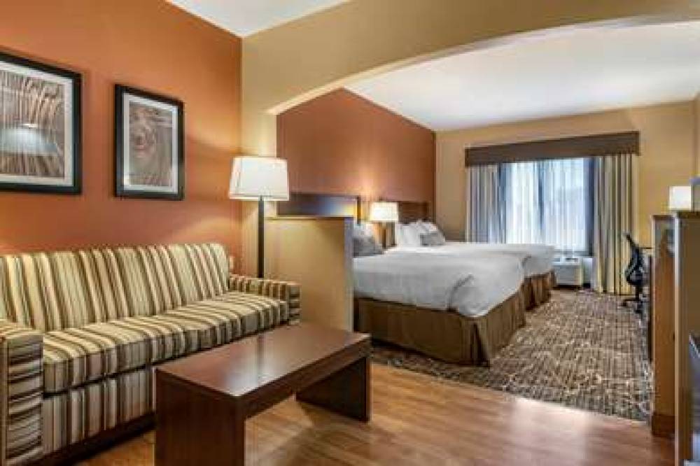 Best Western Plus Chelsea Hotel 4