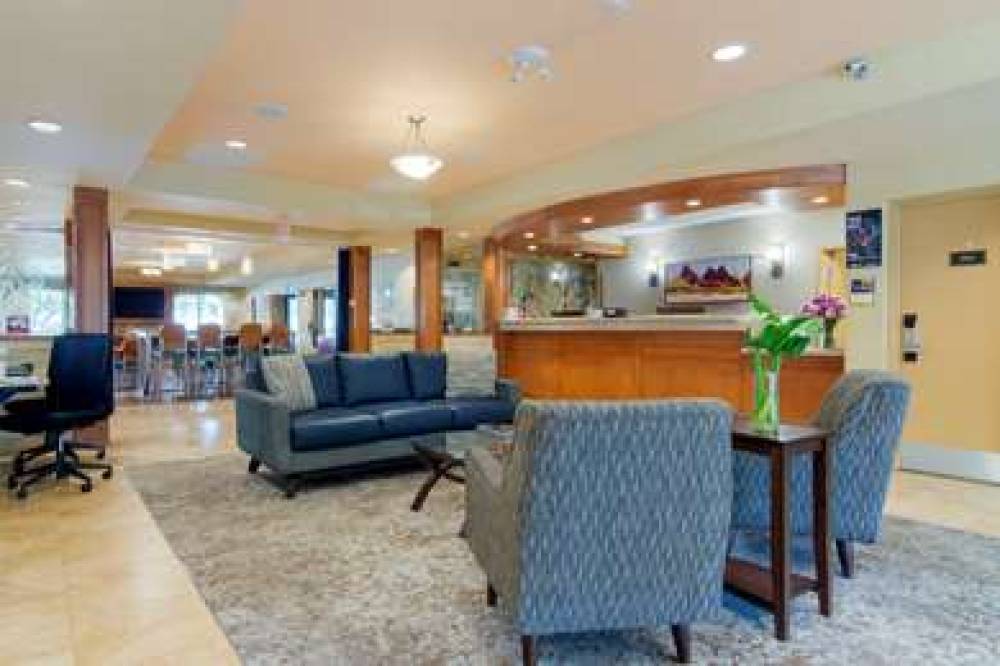 Best Western Plus Chemainus Inn 3