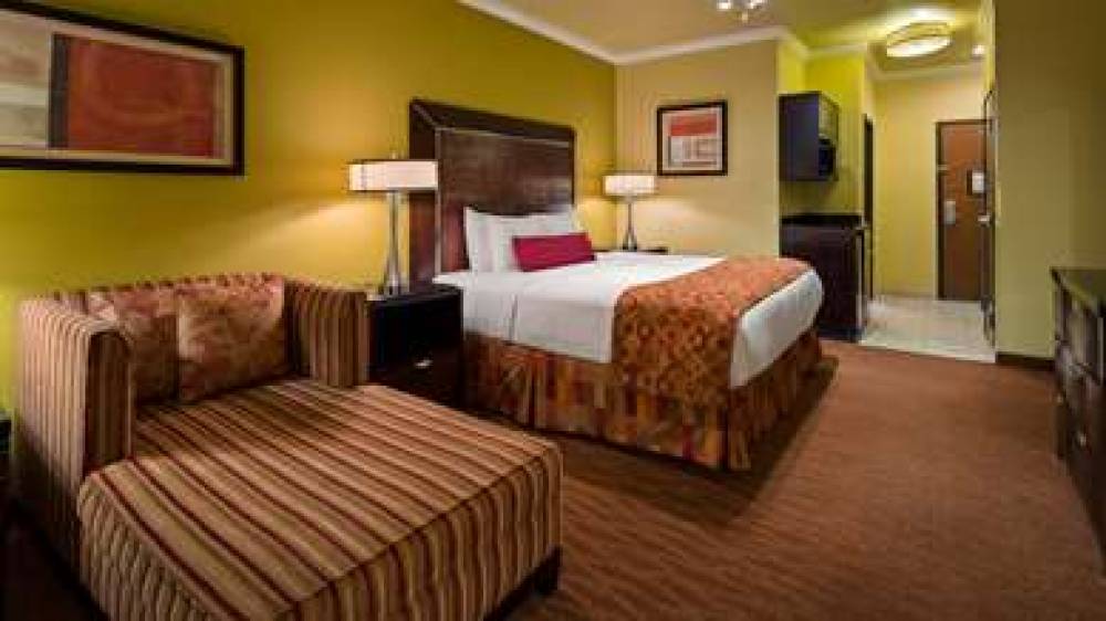 Best Western Plus Christopher Inn & Suites 5