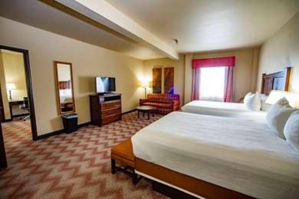 Best Western Plus Cimarron Hotel & Suites 9