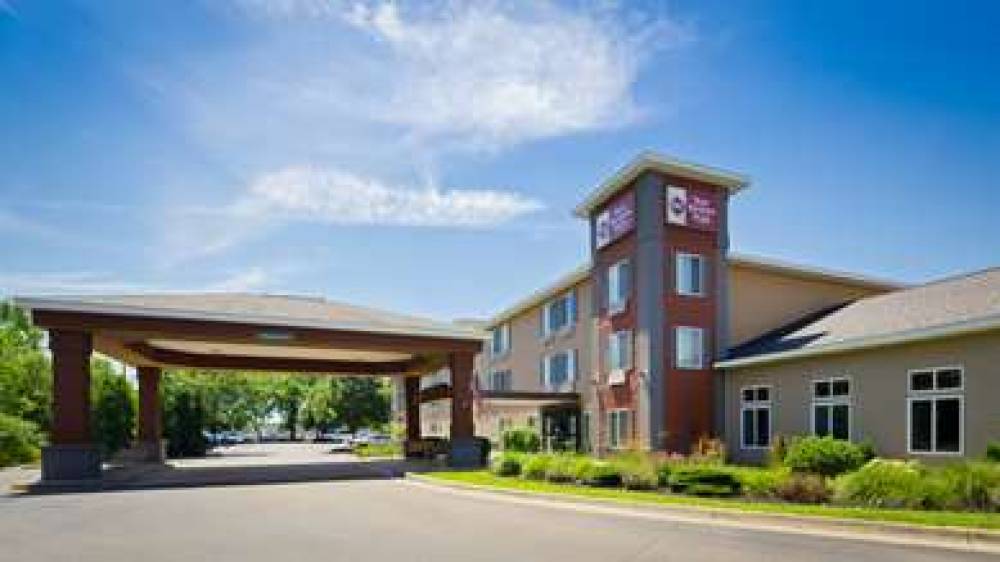 Best Western Plus Coldwater Hotel 1