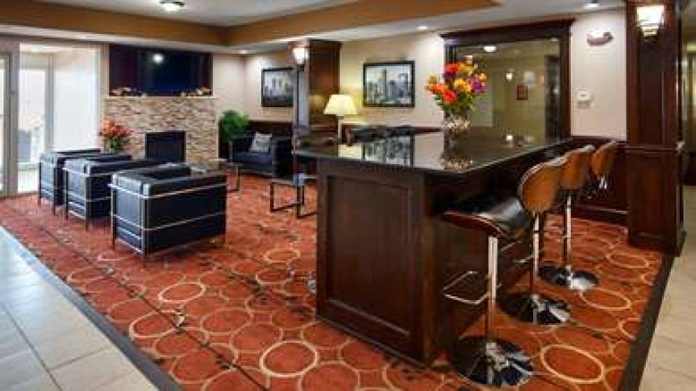 Best Western Plus Crawfordsville Hotel 2