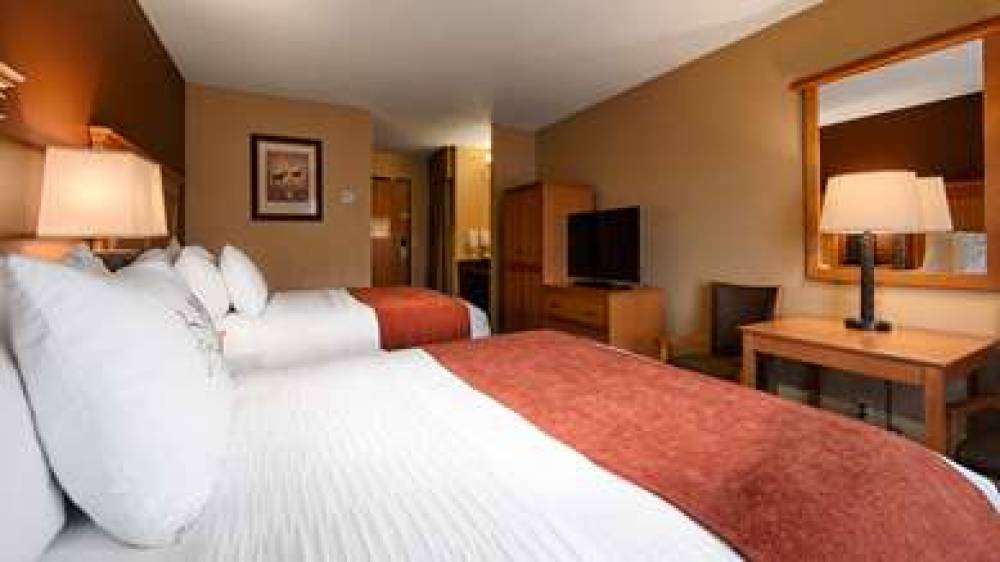 Best Western Plus Deer Park Hotel And Suites 9