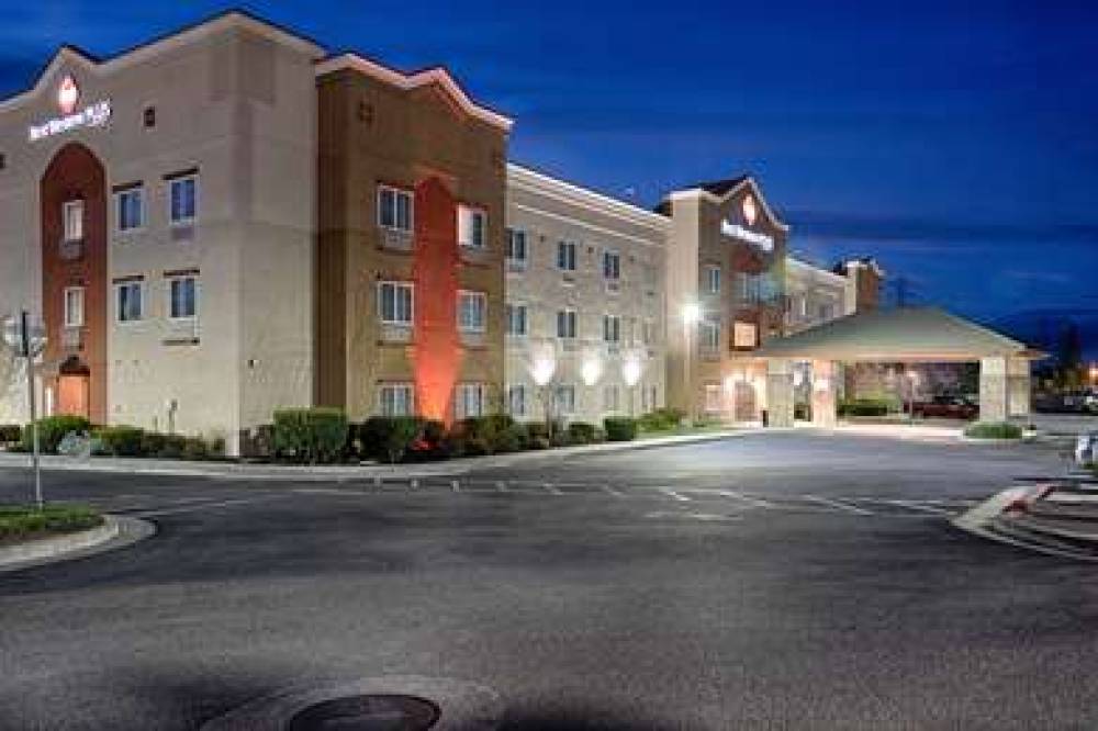 Best Western Plus Delta Inn & Suites 1