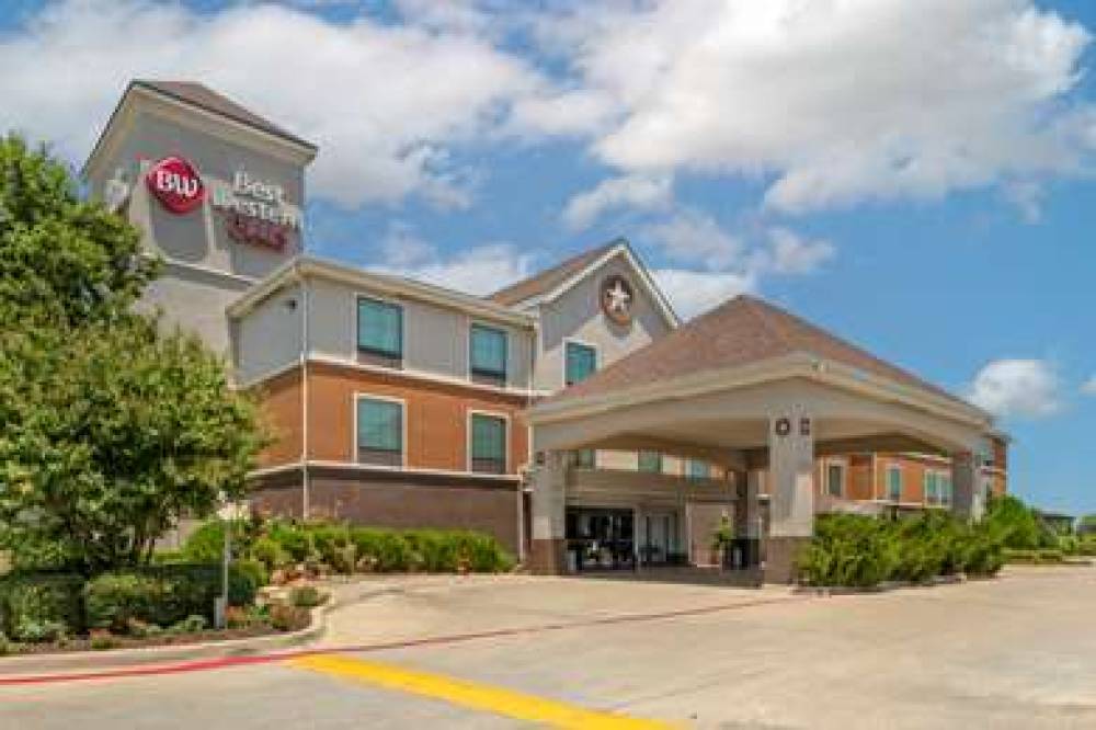 Best Western Plus Denton Inn & Suites