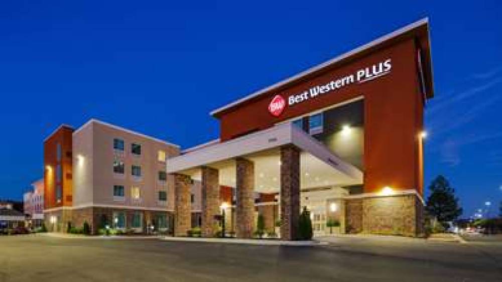 Best Western Plus Desoto 4