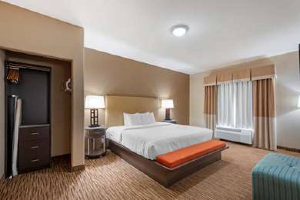 Best Western Plus DFW Airport Suites 2