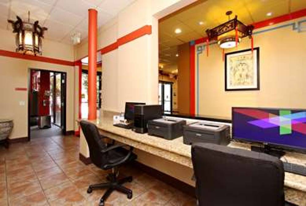 Best Western Plus Dragon Gate Inn 6