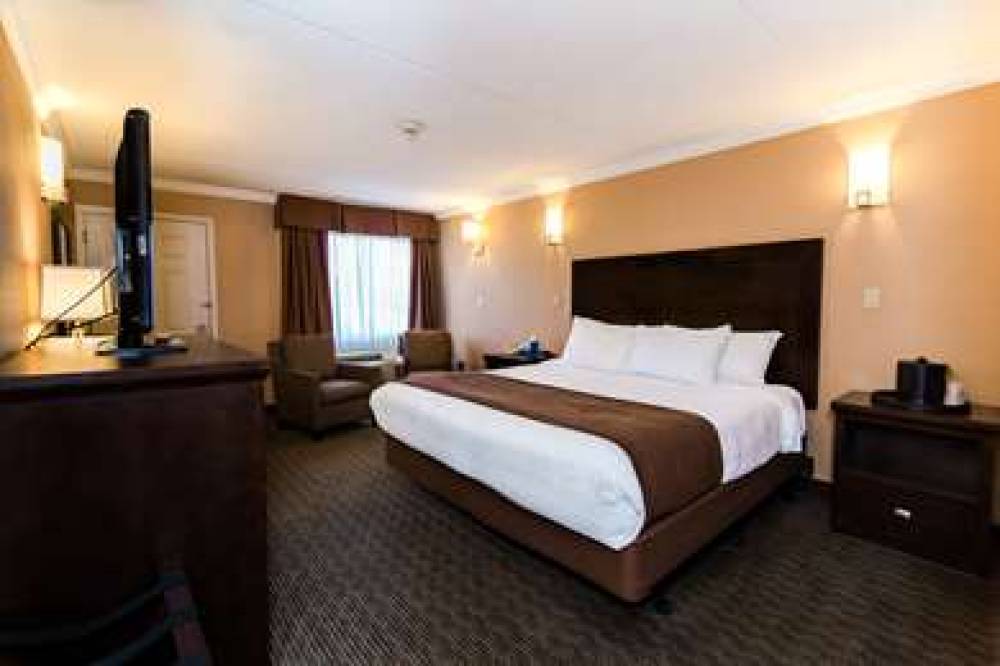 Best Western Plus Dryden Hotel & Conference Centre 8