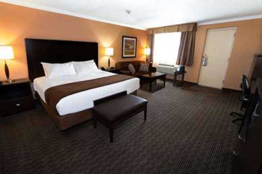 Best Western Plus Dryden Hotel & Conference Centre 3