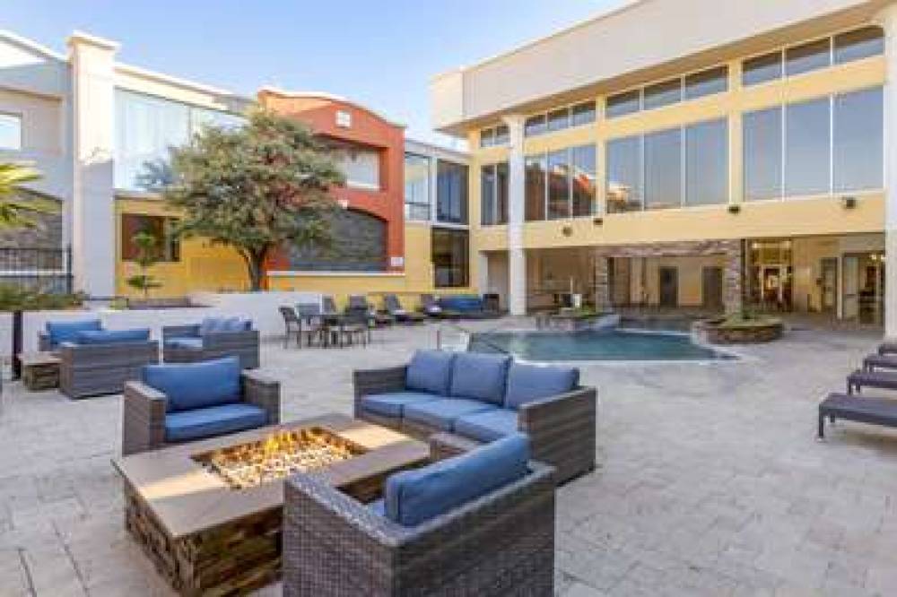 Best Western Plus El Paso Airport Hotel & Conference Center 8