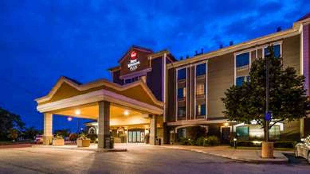 Best Western Plus Executive Inn 3