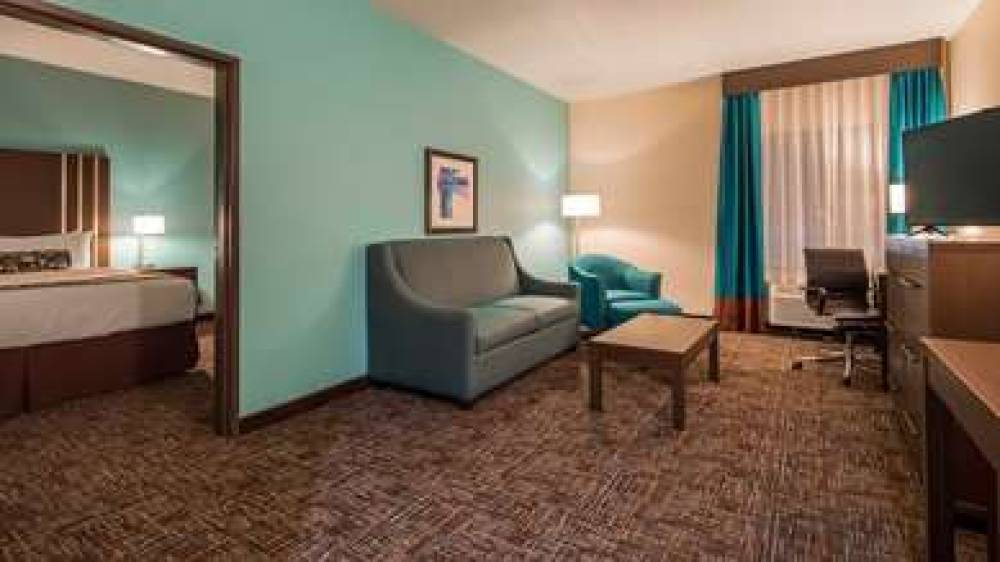 Best Western Plus Executive Residency Elk City 7