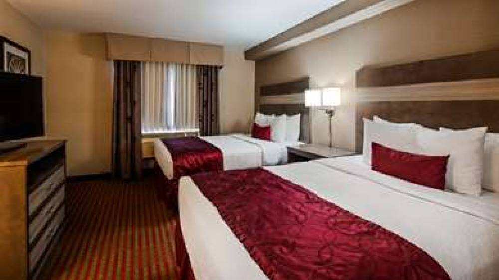 Best Western Plus Executive Suites 8