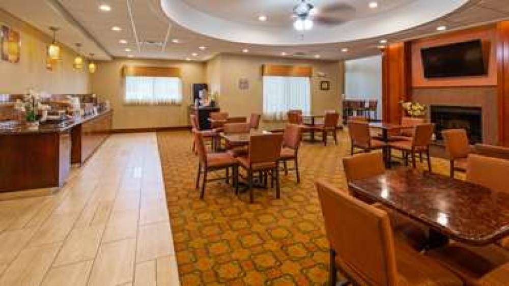 Best Western Plus Finger Lakes Inn & Suites 9