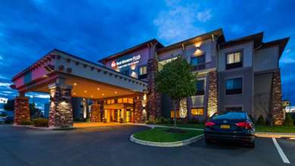 Best Western Plus Finger Lakes Inn & Suites