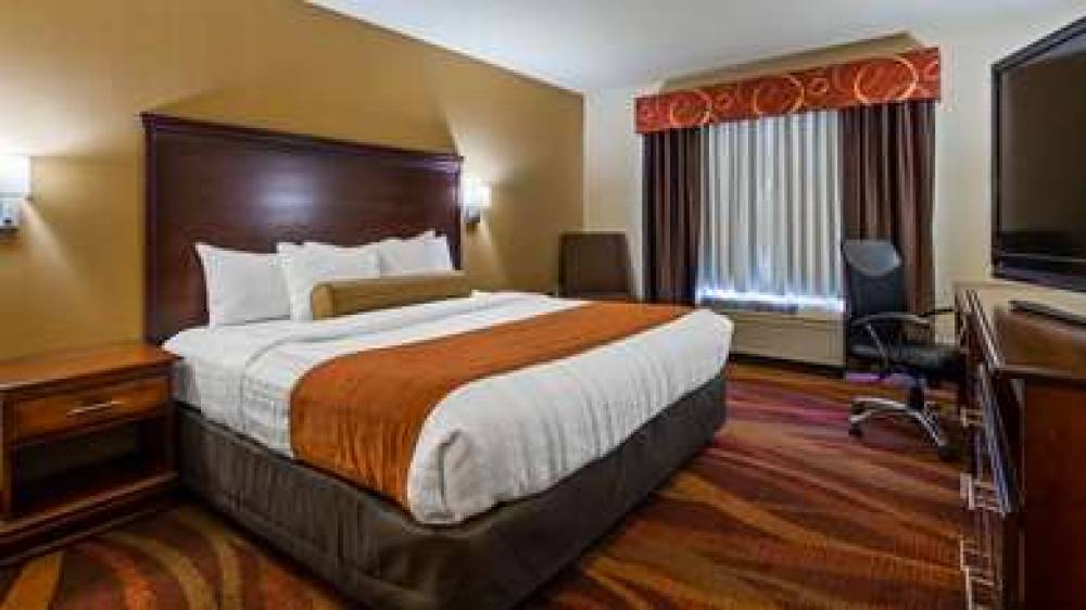 Best Western Plus Fort Wayne Inn & Suites North 10