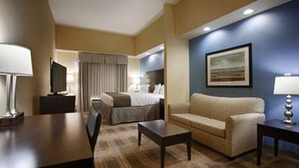 Best Western Plus Fort Worth Forest Hill Inn & Suites 6