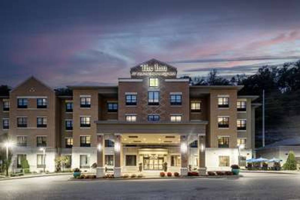 Best Western Plus Franciscan Square Inn And Suites Steubenville 2