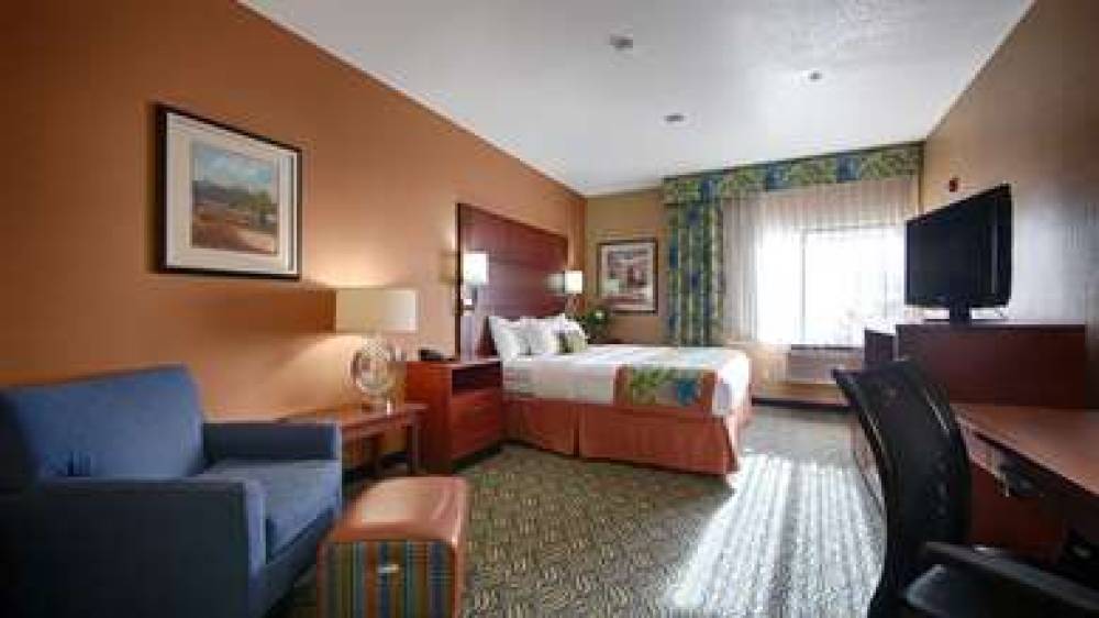 Best Western Plus Fresno Inn 3