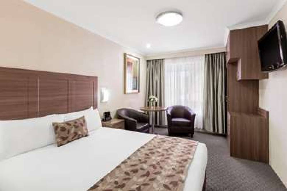 Best Western Plus Garden City Hotel