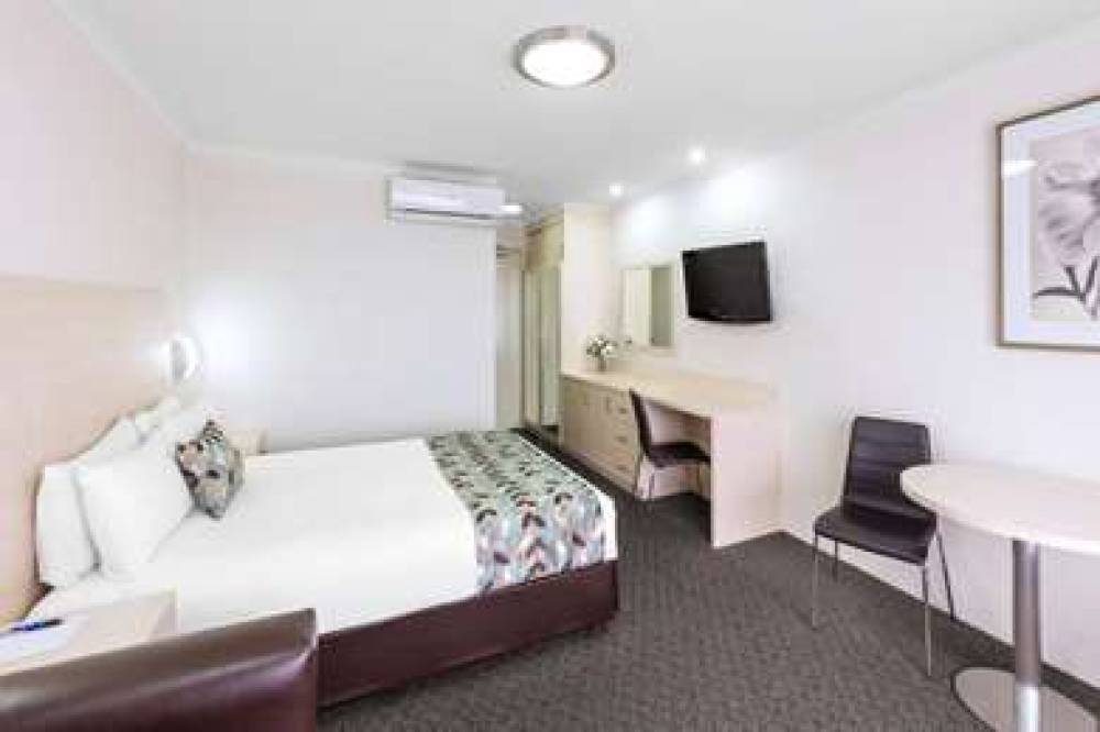 Best Western Plus Garden City Hotel 2