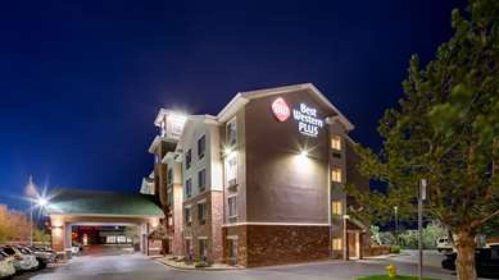 Best Western Plus Gateway Inn & Suites 10