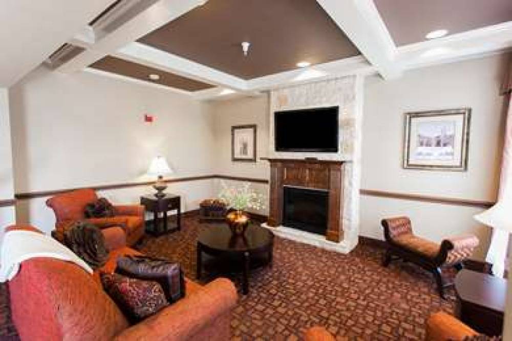 Best Western Plus Georgetown Inn & Suites 10