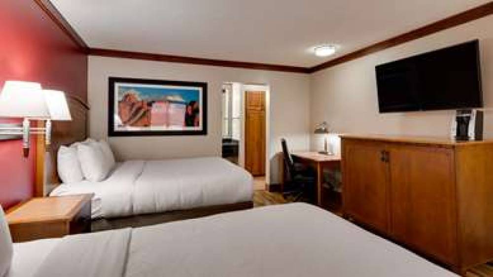 Best Western Plus Greenwell Inn 5