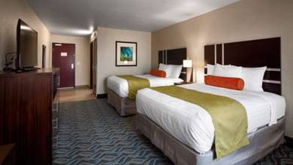 Best Western Plus Hardeeville Inn & Suites 4